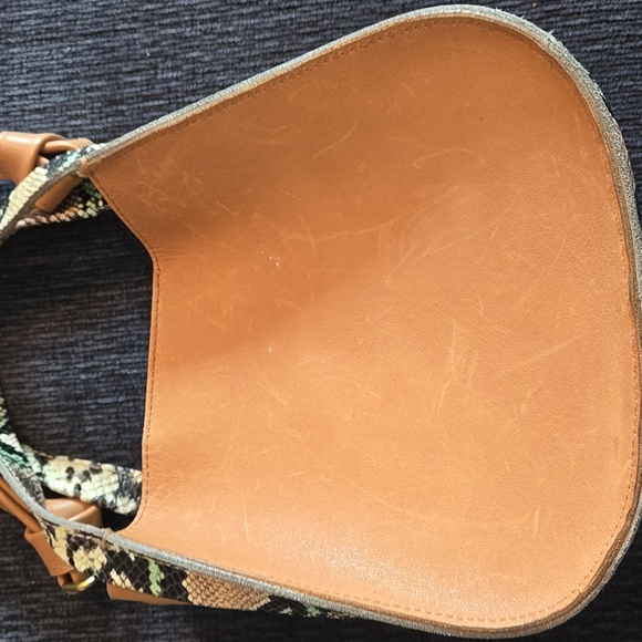 Madewell The Sydney Snake Leather Crossbody NWT - Picture 3 of 8